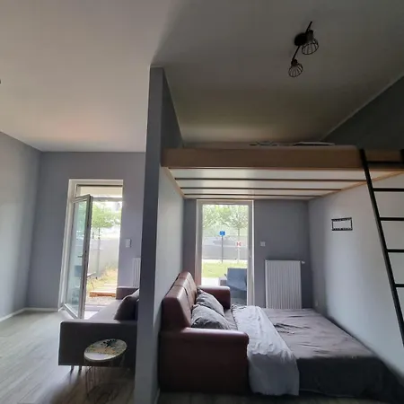 Mieszkanie Ptasia 20 Obok Stadionu I Lotniska Z Darmowym Parkingiem -self Check In * Poznań